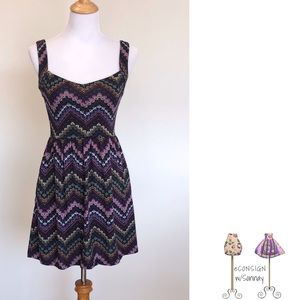 | Patterned Dress w/pockets |